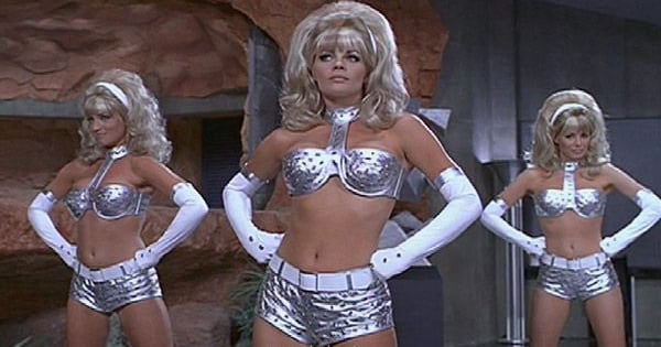 Fembots land Ashley Madison in hot water with the FTC