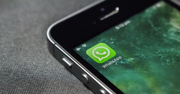 WhatsApp vulnerability could allow Facebook and others to read messages