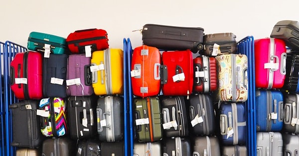 US to ban laptops in all cabins of flights from Europe, officials say