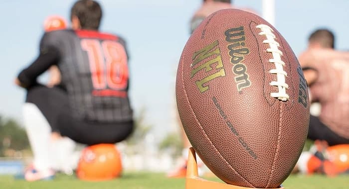 16 NFL teams have their Twitter and Facebook accounts hijacked by OurMine hacking gang